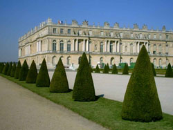 Versailles and Louvre